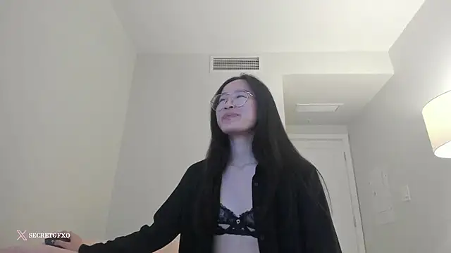 Snapshot of secretgirlfriendxo chatting on January 26, 2025, 7:32 am secretgirlfriendxo online show from January 26, 2025, 7:32 am