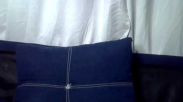 Enkarxx online show from May 6, 2026, 2:32 pm