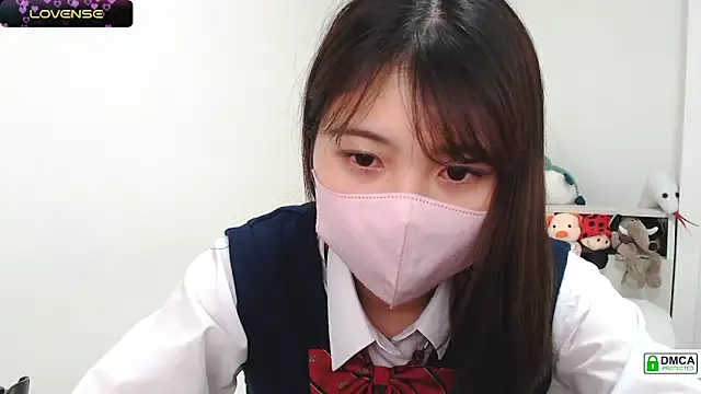 SUZU  online show from February 11, 2025, 3:08 pm