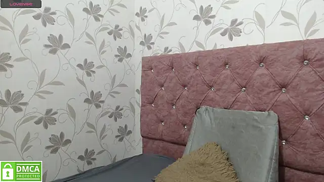 gabriella 27 online show from February 3, 2025, 12:25 pm