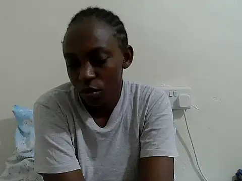 lizbela1 online show from September 18, 2025, 2:20 pm