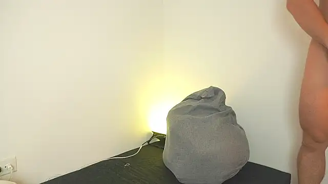 Markbrown online show from March 27, 2026, 7:48 pm