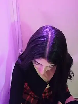 Felicia smok3 online show from December 3, 2024, 3:37 am