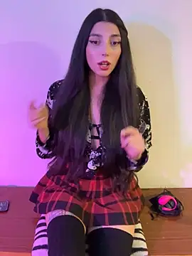 Felicia smok3 online show from October 12, 2025, 3:08 am