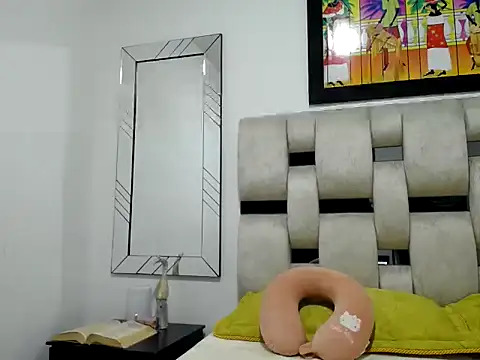 Alexxawinter online show from January 14, 2026, 12:03 am