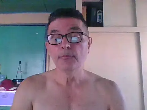 kavir-sebastien online show from October 7, 2025, 2:40 pm