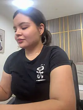 IsabellaAllen online show from July 12, 2026, 8:42 pm