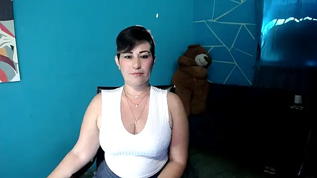 Snapshot of Sunny_rayz_ chatting on July 25, 2026, 3:07 pm Sunny rayz online show from July 25, 2026, 3:07 pm