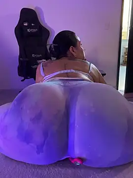 GreatBIG BOOBS Nina online show from September 26, 2025, 8:38 pm