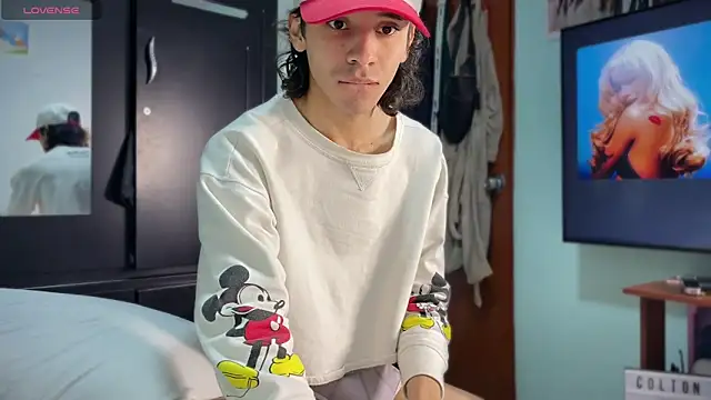 Snapshot of imcoltonalvin chatting on October 2, 2025, 1:09 am imcoltonalvin online show from October 2, 2025, 1:09 am