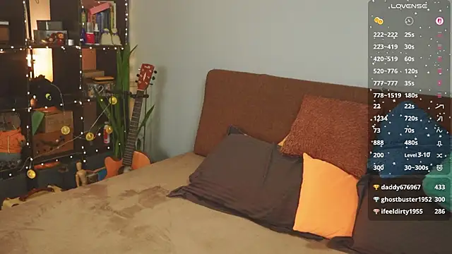 bananya kitty online show from March 22, 2026, 10:44 pm