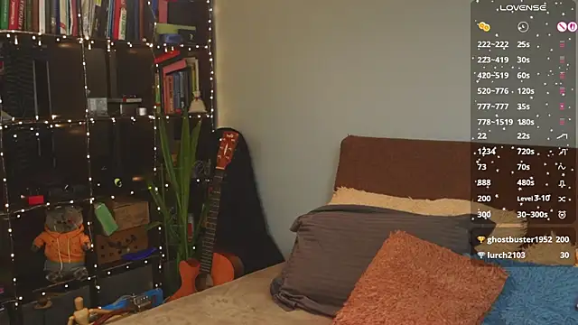 bananya kitty online show from December 20, 2025, 10:45 pm