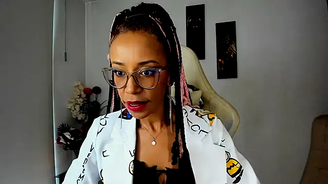 ScarlettMalbec online show from February 26, 2025, 8:58 pm