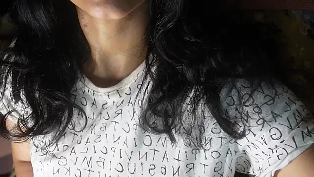 Snapshot of -AyeshaSinghania- chatting on February 27, 2026, 5:02 pm -AyeshaSinghania- online show from February 27, 2026, 5:02 pm