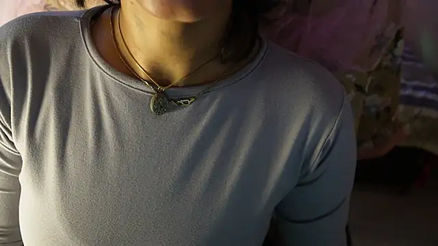 Snapshot of -AyeshaSinghania- chatting on February 4, 2026, 5:02 am -AyeshaSinghania- online show from February 4, 2026, 5:02 am