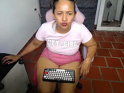 daleska ayala 1 online show from March 9, 2026, 4:10 pm