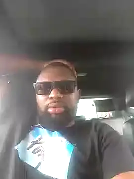 Snapshot of Yardie_bone chatting on March 5, 2025, 11:28 am Yardie bone online show from March 5, 2025, 11:28 am