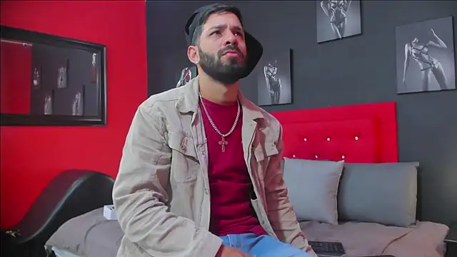 Snapshot of Thiagogomez chatting on October 10, 2025, 12:28 pm Thiagogomez online show from October 10, 2025, 12:28 pm