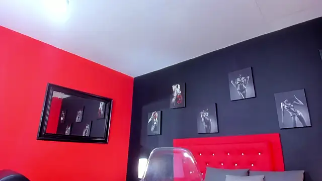 Snapshot of Thiagogomez chatting on October 14, 2025, 12:28 pm Thiagogomez online show from October 14, 2025, 12:28 pm