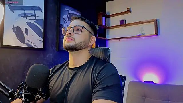 Andrew Brown online show from October 17, 2025, 3:47 pm