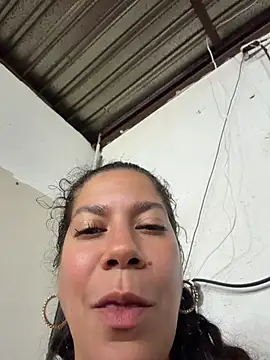 Snapshot of Bigbuttbrooklynn chatting on June 8, 2026, 3:18 am Bigbuttbrooklynn online show from June 8, 2026, 3:18 am