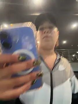 Bigbuttbrooklynn online show from April 17, 2026, 1:47 pm