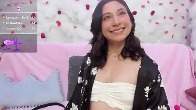 Snapshot of SkarletJhonson_ chatting on February 3, 2026, 6:22 am SkarletJhonson online show from February 3, 2026, 6:22 am