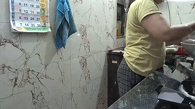 bhabhisexxy 880 online show from February 6, 2026, 2:40 am