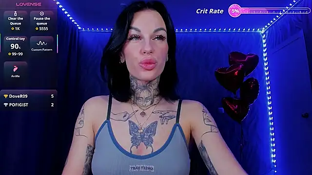 Snapshot of angel_devil_forever chatting on February 18, 2026, 10:06 pm angel devil forever online show from February 18, 2026, 10:06 pm