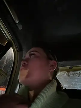 Danielavegax online show from October 22, 2025, 2:22 am