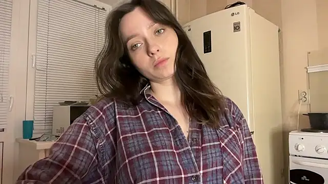 Snapshot of _liatris_ chatting on September 18, 2025, 4:21 pm liatris online show from September 18, 2025, 4:21 pm