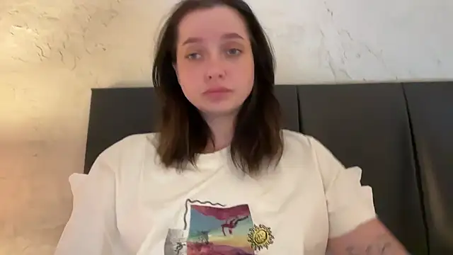 Snapshot of _liatris_ chatting on March 5, 2025, 11:06 am liatris online show from March 5, 2025, 11:06 am