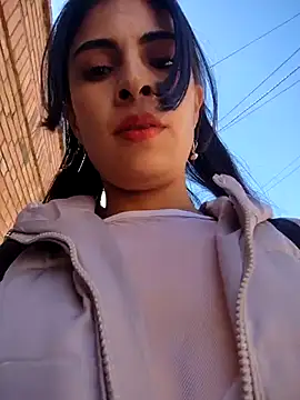 Astrid-- online show from July 7, 2026, 3:26 pm