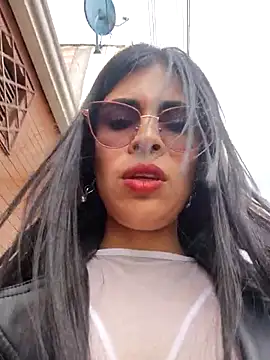 Astrid-- online show from July 15, 2026, 3:41 pm