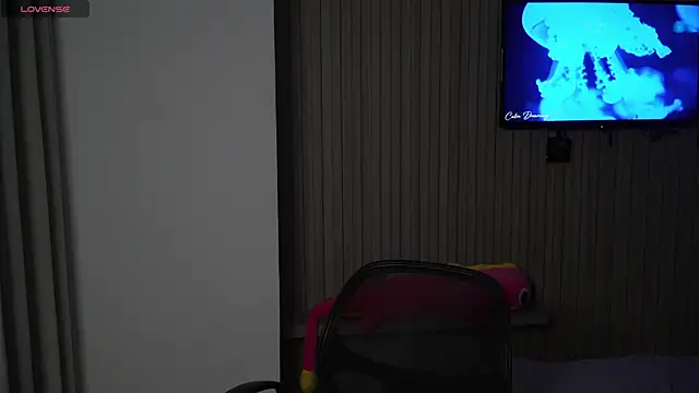 HarleyDeess online show from June 24, 2026, 7:55 pm
