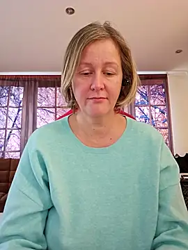 MarleneBloem online show from February 17, 2025, 1:22 pm