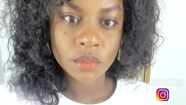 alison-ker3 online show from June 14, 2026, 2:18 pm