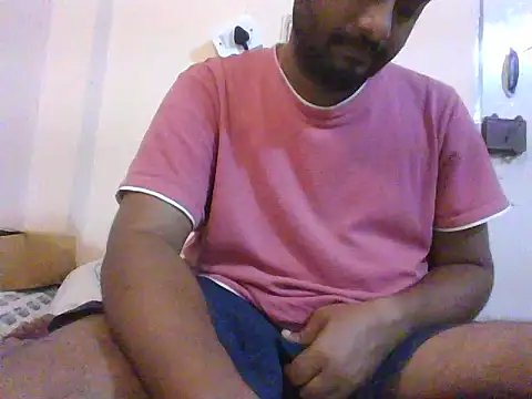 Snapshot of Nunnu_0 chatting on October 24, 2025, 8:35 am Nunnu 0 online show from October 24, 2025, 8:35 am