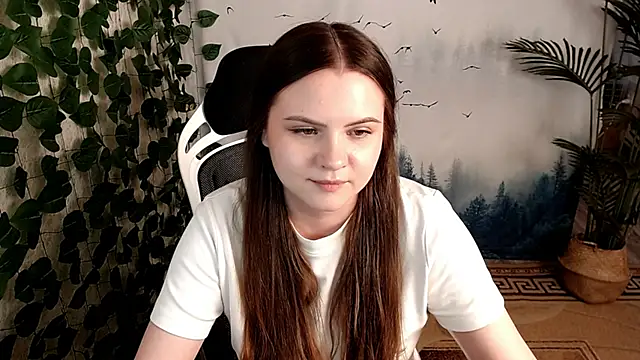 IxxiLiana online show from March 21, 2025, 8:50 am