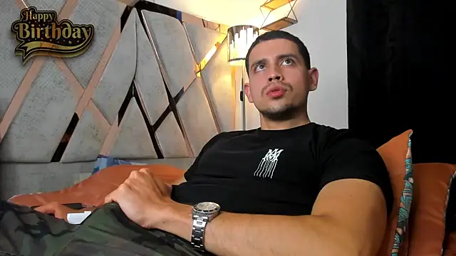 Snapshot of ANDER_PEREZ chatting on November 7, 2025, 10:57 pm ANDER PEREZ online show from November 7, 2025, 10:57 pm