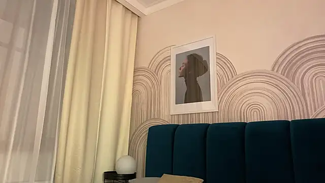 viviann evans online show from February 10, 2026, 2:43 am