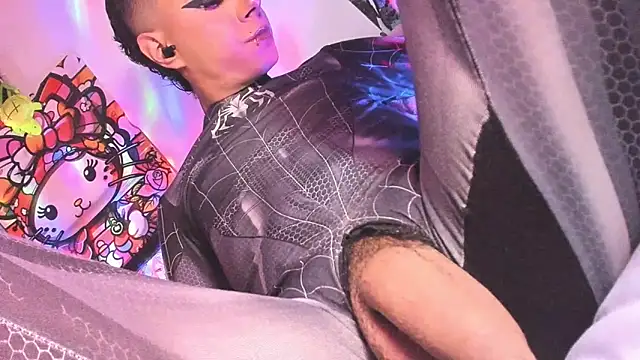 BABY-puppy18XX online show from November 8, 2025, 8:34 pm