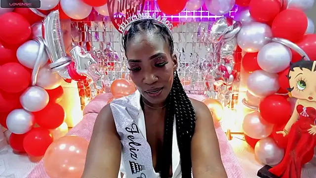 kimmturner online show from October 20, 2025, 2:28 pm