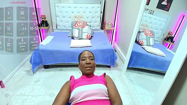 kimmturner online show from June 25, 2026, 12:32 pm