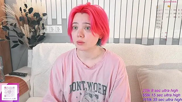 Snapshot of __KawaiiYuki__ chatting on November 10, 2025, 6:51 am KawaiiYuki online show from November 10, 2025, 6:51 am