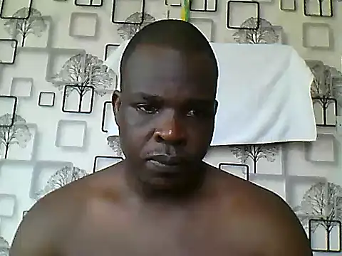 Snapshot of Chumba_001 chatting on December 3, 2025, 6:47 am Chumba 001 online show from December 3, 2025, 6:47 am