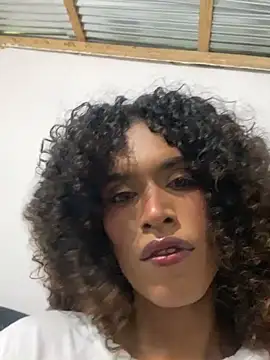 lau sil online show from February 8, 2026, 8:06 pm