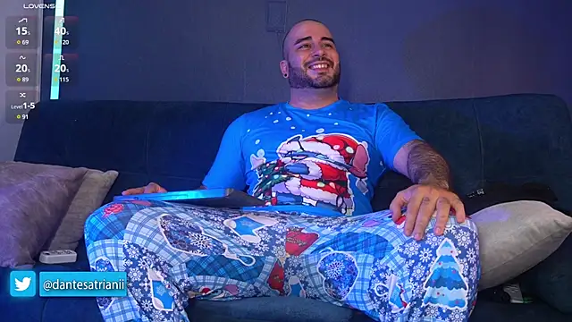 Snapshot of dantesatrianii chatting on December 22, 2025, 4:23 am dantesatrianii online show from December 22, 2025, 4:23 am