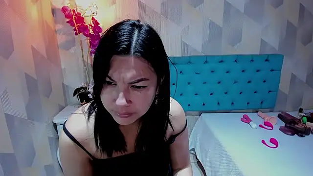 AdaFawxx online show from January 9, 2026, 4:19 am