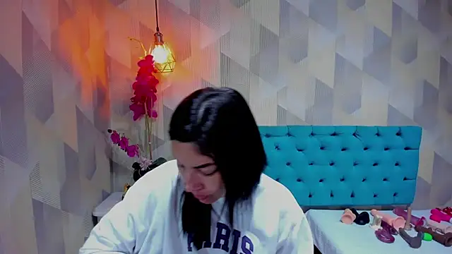 Snapshot of AdaFawxx chatting on February 25, 2026, 4:12 am AdaFawxx online show from February 25, 2026, 4:12 am